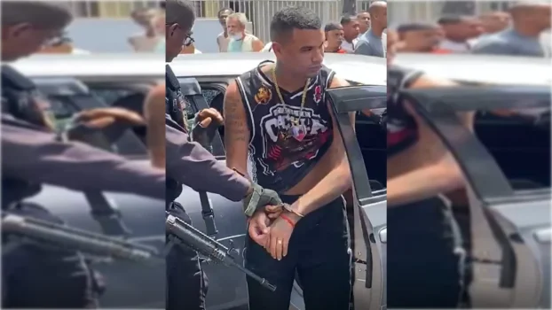 BANDIDO DO CV NO RIO DE JKANEIRO 12 DE OUTUBRO 25 BANDIDO DO CV NO RIO DE JKANEIRO 12 DE OUTUBRO 25