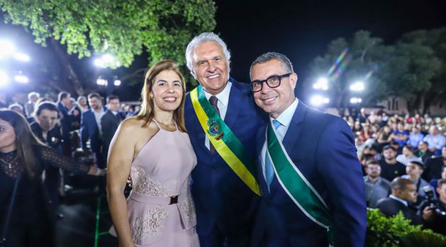 CAIADO E FÁBIO MITIERI