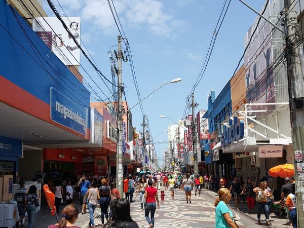 FIOS NO calcadao-joao-pessoa (1)---17 DE NOVEMBRO 25