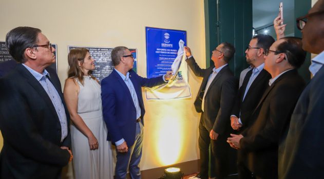 GOVERNADOR NO MUSEU DE SÃO CRISTÓV~´AO