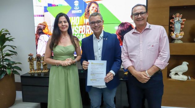 Governo de Sergipe publicará edital de concurso para professor da rede estadual nesta sexta-feira, 31—-30 de outubro 25 Governo de Sergipe publicará edital de concurso para professor da rede estadual nesta sexta-feira, 31----30 de outubro 25