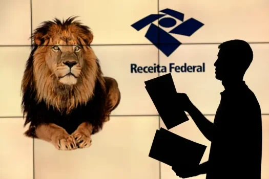 LEÃO DA RECEITA FEDERAL