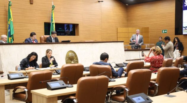 PLENÁRIO DA ASSEMBLEIA LEGISLATIVA 17 DE JULHO DE 25-APROVAÇÃO DA LDO