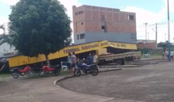 RODOVIÁRIA DE MOITA BONITA DESABA