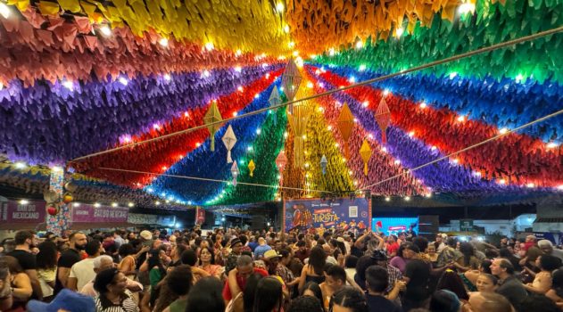 RUA DE SÃO MAIO 25 SEGUNDONA DO TURISTA