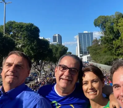bolsonaro-MALAFAIA E MICHELLE bolsonaro-MALAFAIA E MICHELLE